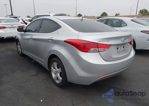 2012 Hyundai Elantra Gls (Ulsan Plant) z USA, uszkodzony, nr VIN KMHDH4AE0CU417137